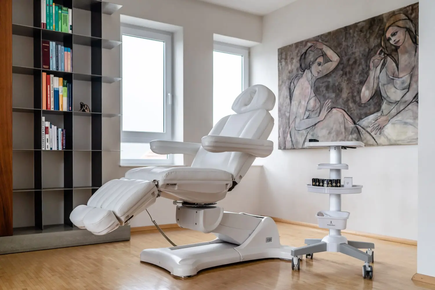 Unterspritzung mit Hyaluron, Ovchinnikova, You are Beauty, Exzellenz, Anspruchshaut, Hautexperte, Wirkstoffkosmetik ,