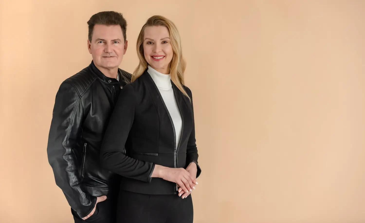 Unterspritzung mit Hyaluron, Ovchinnikova, You are Beauty, Exzellenz, Anspruchshaut, Hautexperte, Wirkstoffkosmetik ,IMMER JITSI You are Beauty – Ovchinnikova